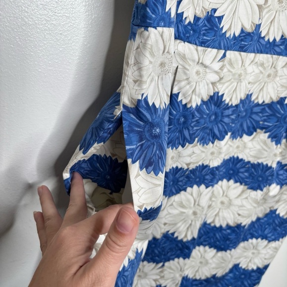 Talbots Daisy Floral Shift Dress Size 12 - Picture 7 of 9